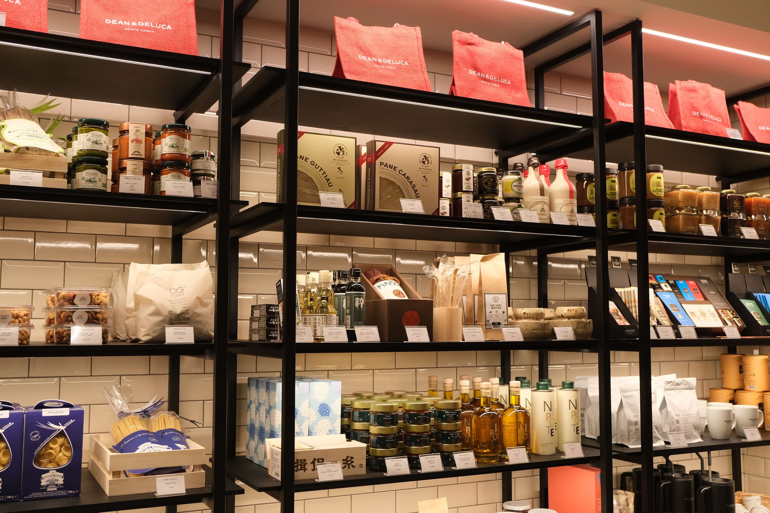 Dean and Deluca Shop
